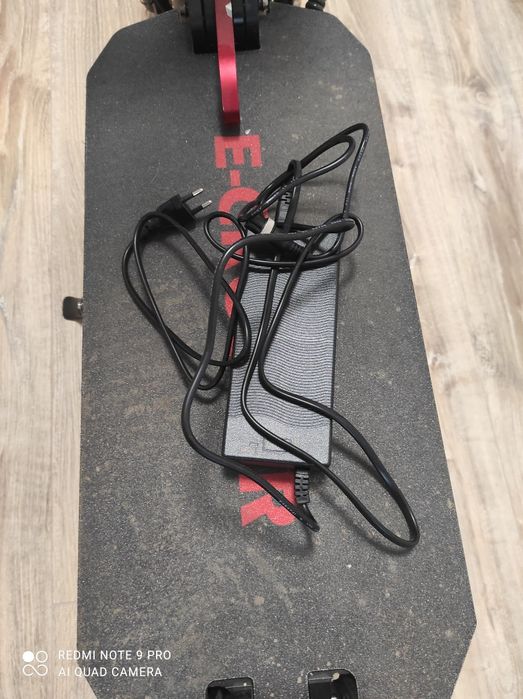 Crosser Rocket YF-014 електросамокат