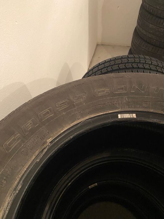 Pneus 265/60/18 continental ( Pickup)