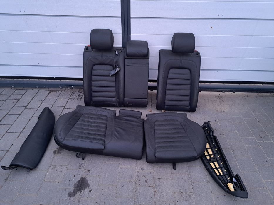 Fotele skora skorzane wnetrze kompletne boczki tunel passat b6 kombi