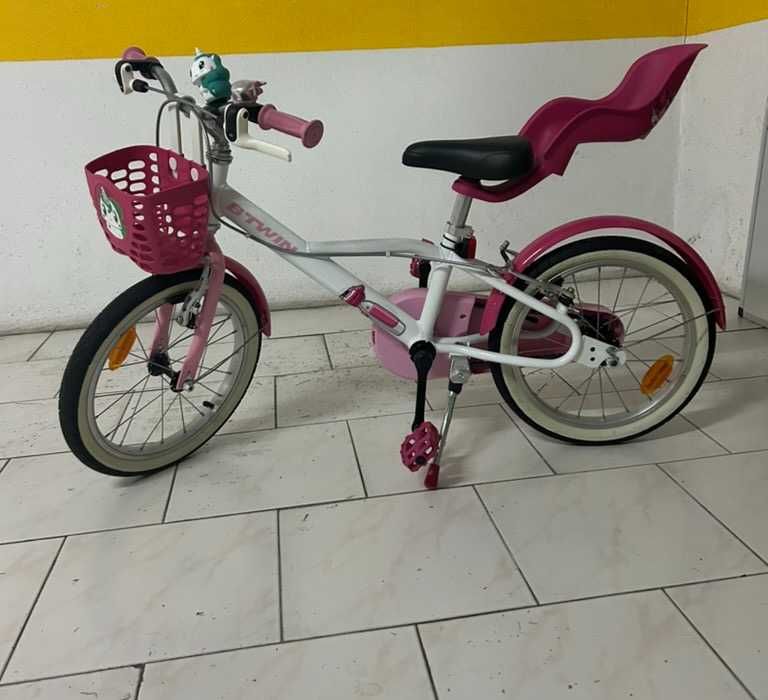 Bicicleta Criança 16'' B'TWIN Decathlon c/ Cesto e Porta-Bonecas