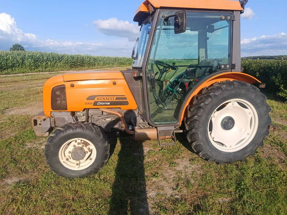 Ciągnik sadowniczy renault dionis