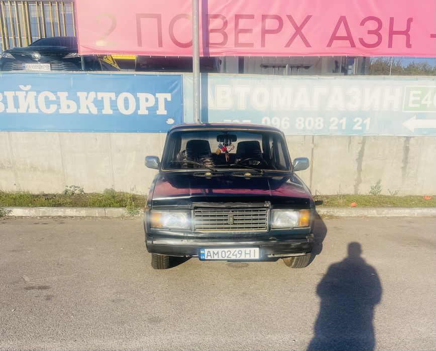 Продается ваз 2107 полностью на ходу. Звоните пишите Вайбер Ватсапп телеграмму.