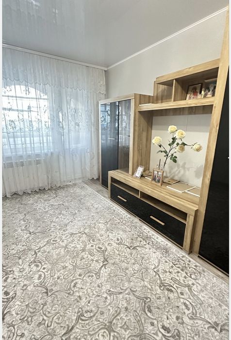 Продаж 1кім.квартири. Космонавтів.