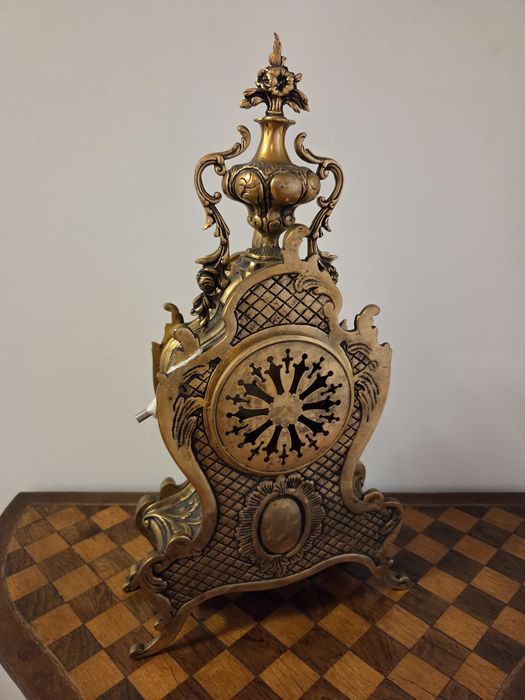 Relógio de mesa antigo