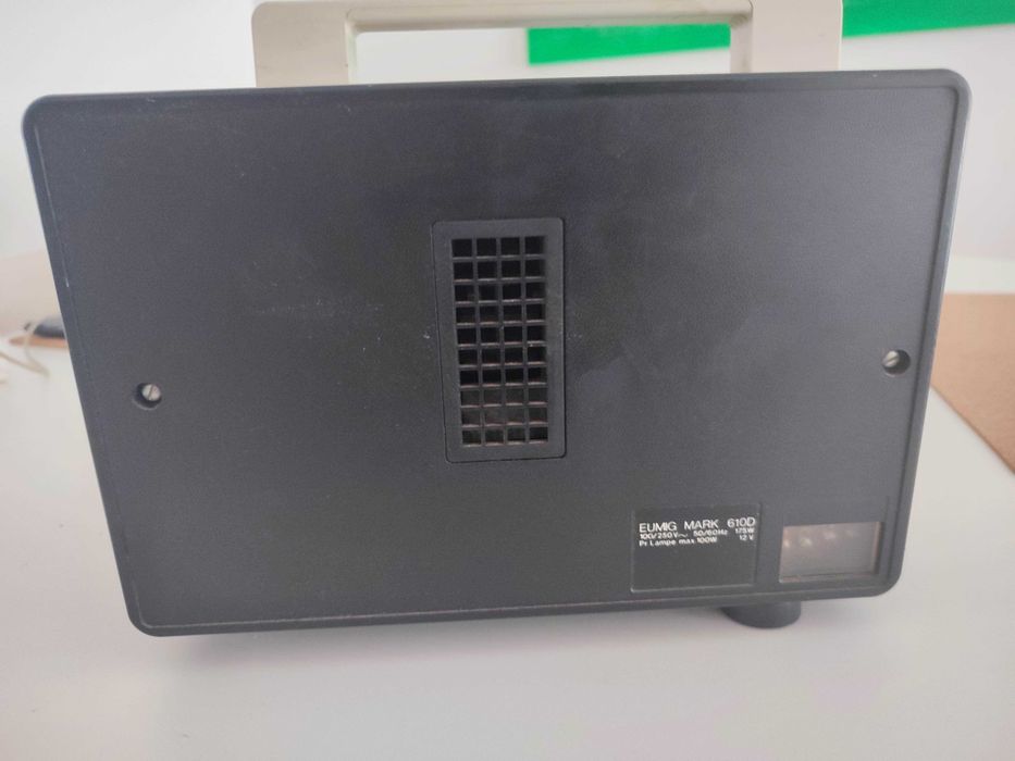 Projector Vintage de filme 8mm Eumig Mark 610 D