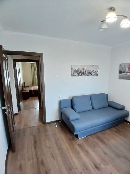 Будинок 2002 року Вул.Бальзака,4. ТРЦ «Глобал UA» 3к.кв. 7й пов. 90 м2