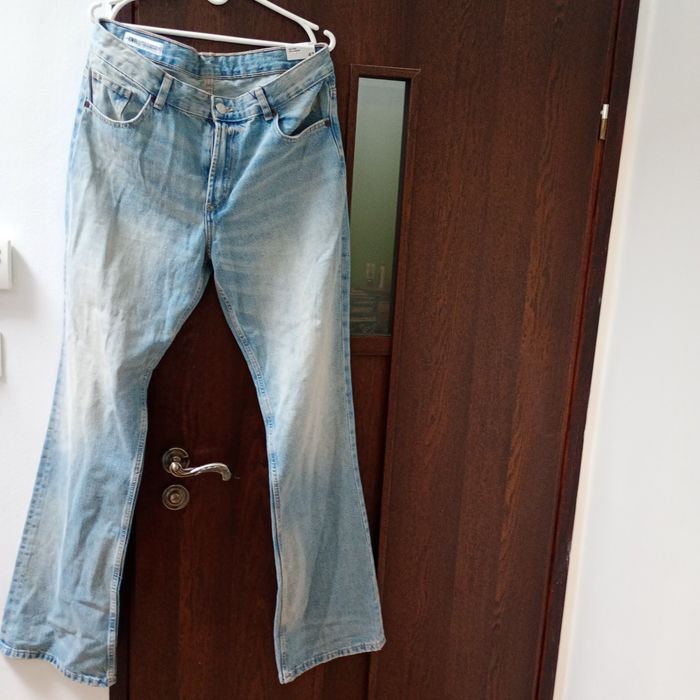 Zara NOWE spodnie rozmiar 42 za 50 zl