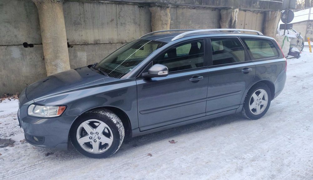 Volvo V50 2.0 diesel - 136 KM , 2009 r. , wersja Summum