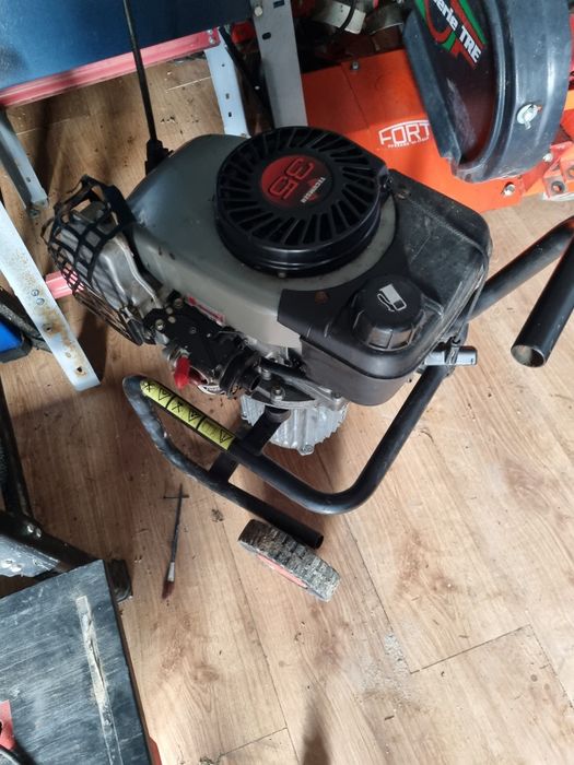 Agregat prądotwórczy 2kw 600zl