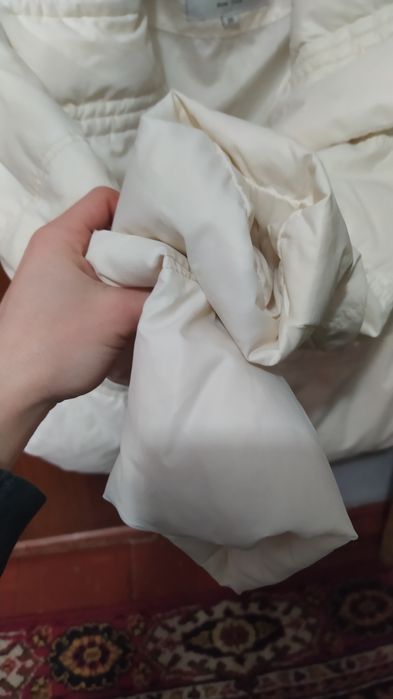 Курточка жіноча.Стан нової.Розмір 36.ххл