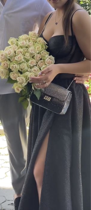 Випускне плаття.