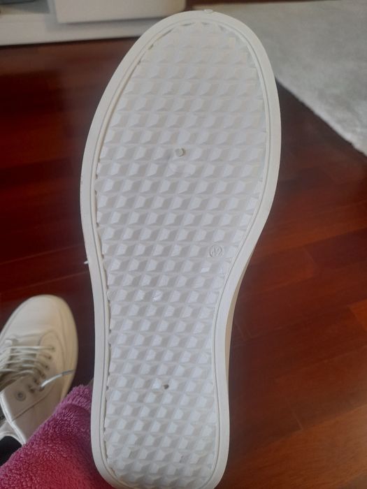 Sapatilhas novas tamanho 42