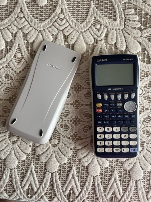 Calculadora grafica CASIO FX-9750GII