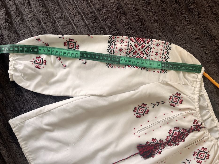 Вишиванка для дівчинки