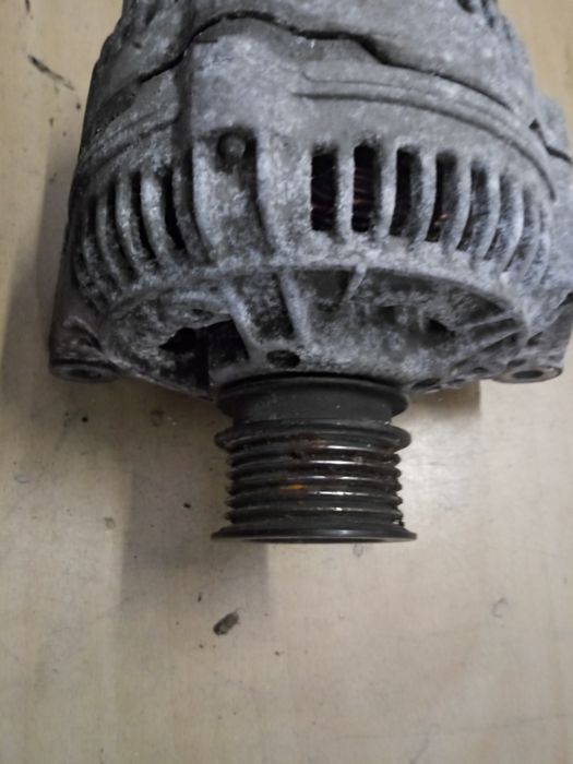 Alternator mercedes e 210 23 benzyna