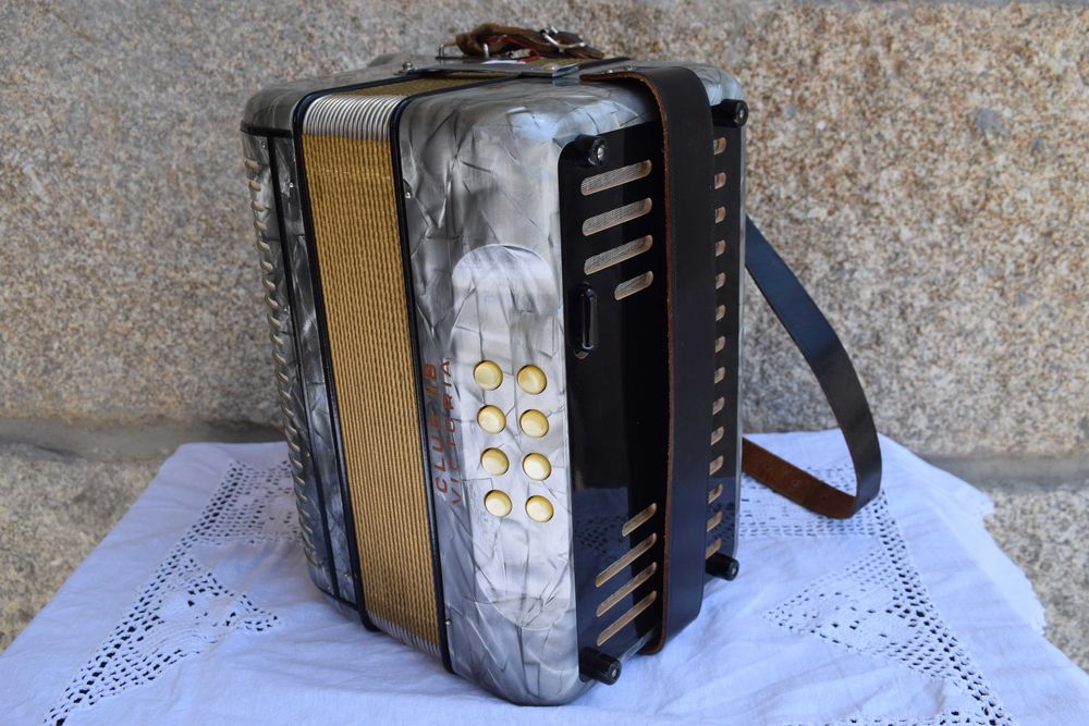 Concertina hohner club IIb Victoria 2 Voz sol .do .fa