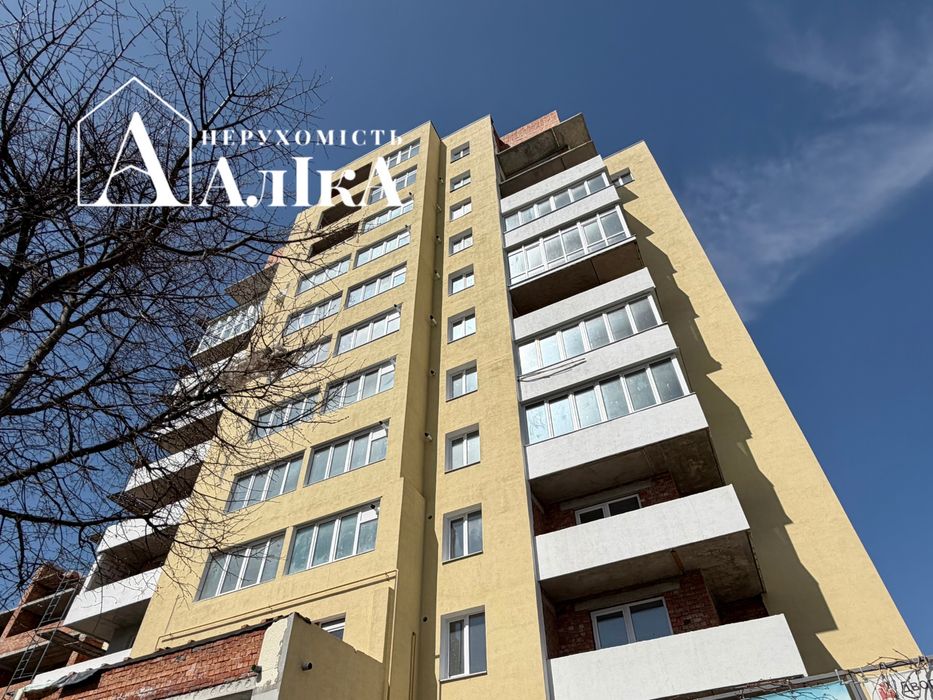 Продам дворівневу квартиру в новобудові з неймовірною терасою