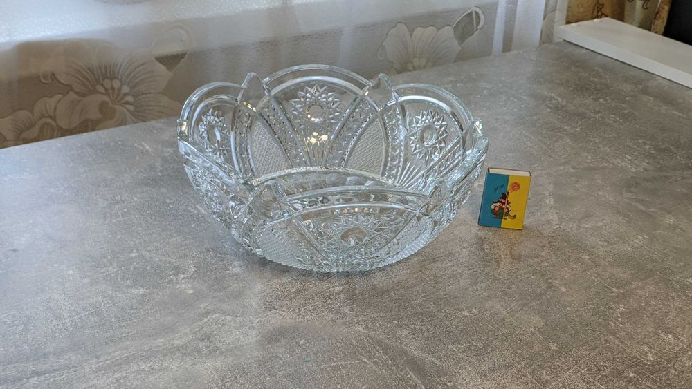 Большая салатница из хрусталя (Bohemia) Велика салатниця із кришталю