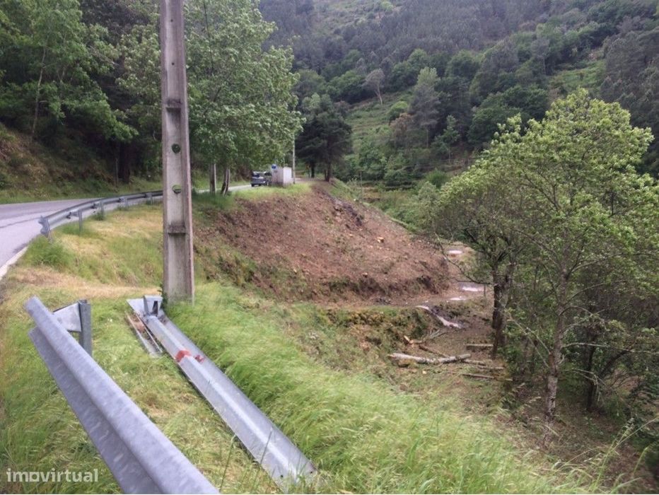 Moradia Devoluta  Venda em Freigil e Miomães,Resende