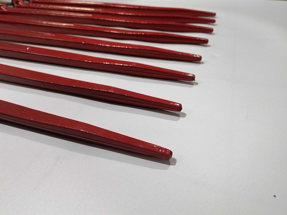 トーヤ Zestaw 8 x Ząb Ładowacz 880 mm Chwytaka Widły TUR + Tulejka