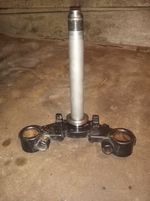 Продаж траверзи на мотоцикл спарк