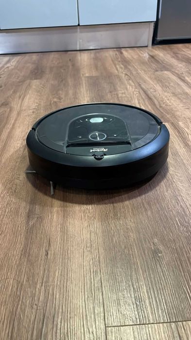 Aspirador robô romba I7