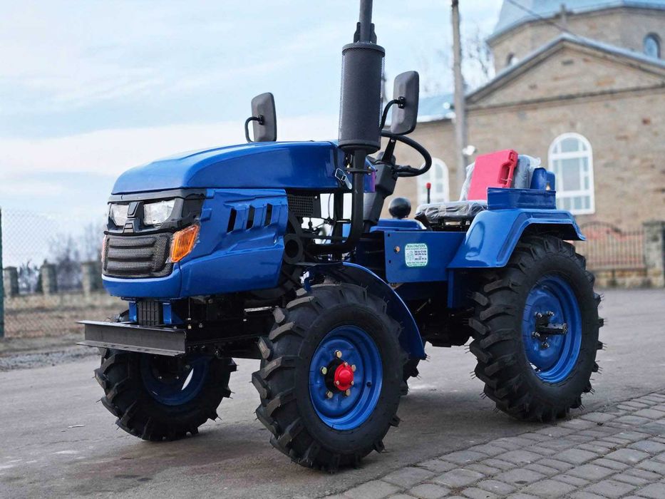 Міні-трактор Булат 185Х з триточкою, польський плуг, фреза широкі шини