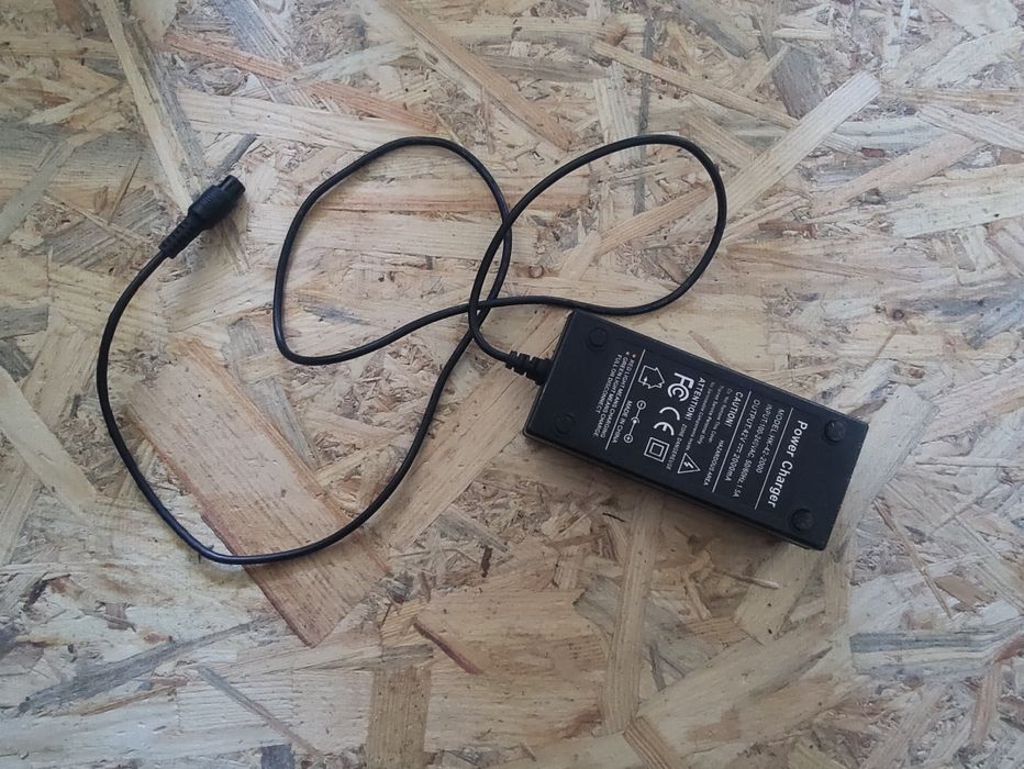 Elektryczna deskorolka