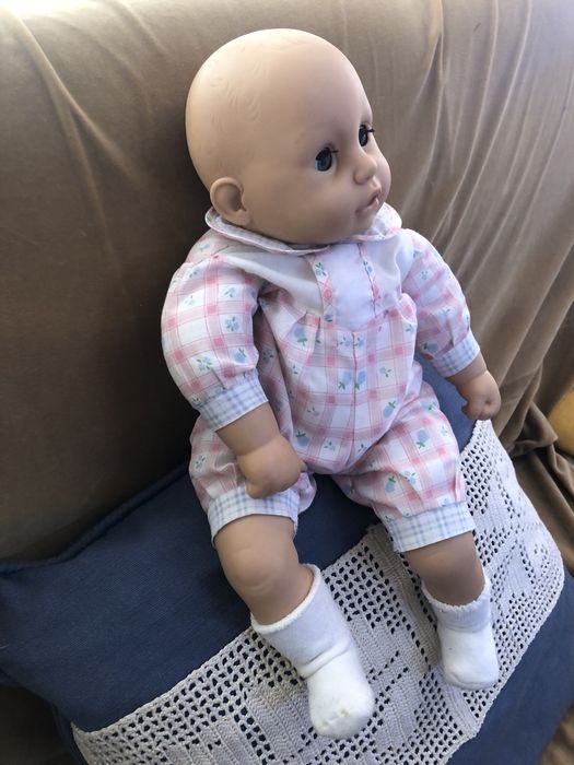 Dois bonecos em perfeito estado com 50 cm