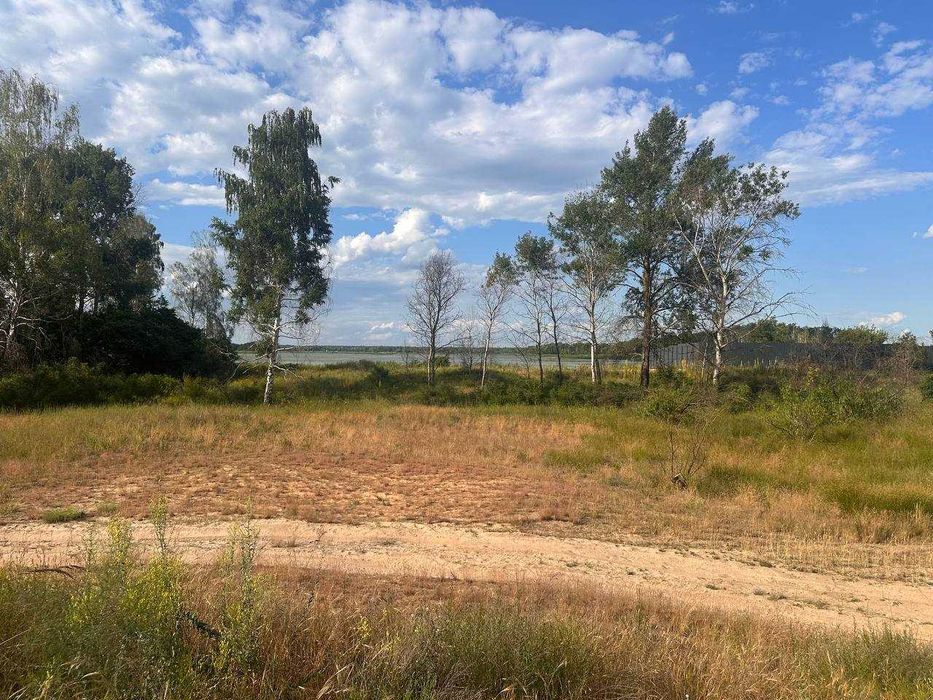 ЗЕМЕЛЬНА ДІЛЯНКА біля Києва з виходом на річку на воду вихід до Дніпра  12 сот. біля води  50 хв від Києва недорого краєвид Бориспільський рн