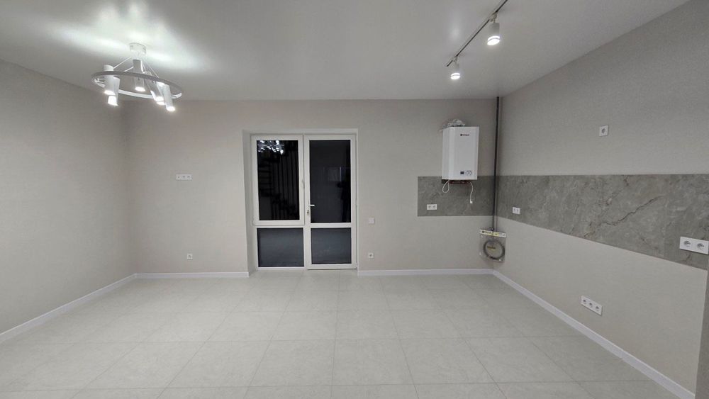 Продам Таун на Перемичці!