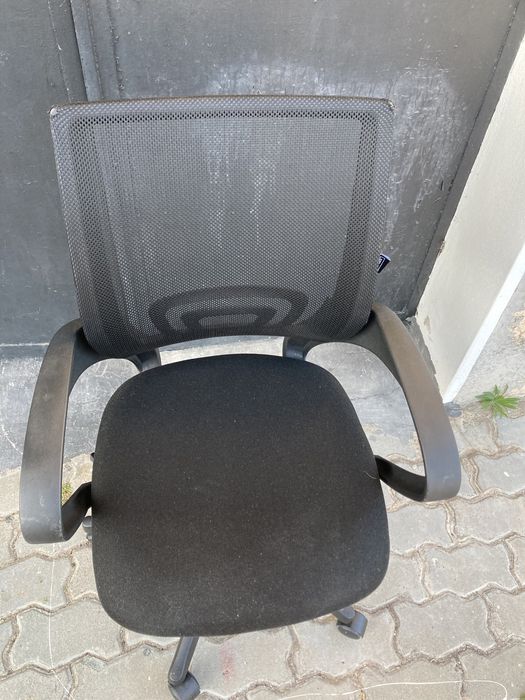 Cadeira giratória Staples