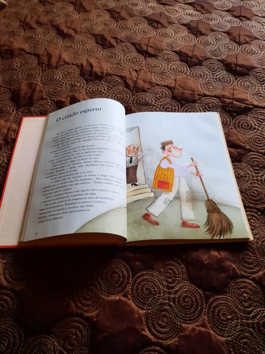 Vendo livro  "Contos para rir"