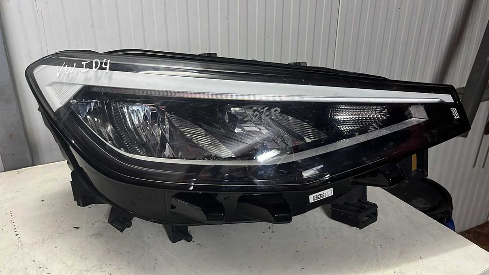 Farol Direito FULL LED VW ID.4 / ID.5