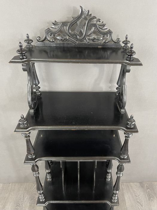 Антикварна етажерка в стилі Наполеона III