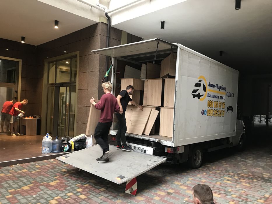 грузоперевозки.переезд.грузовое такси.доставка.грузчики.мебель.недорог