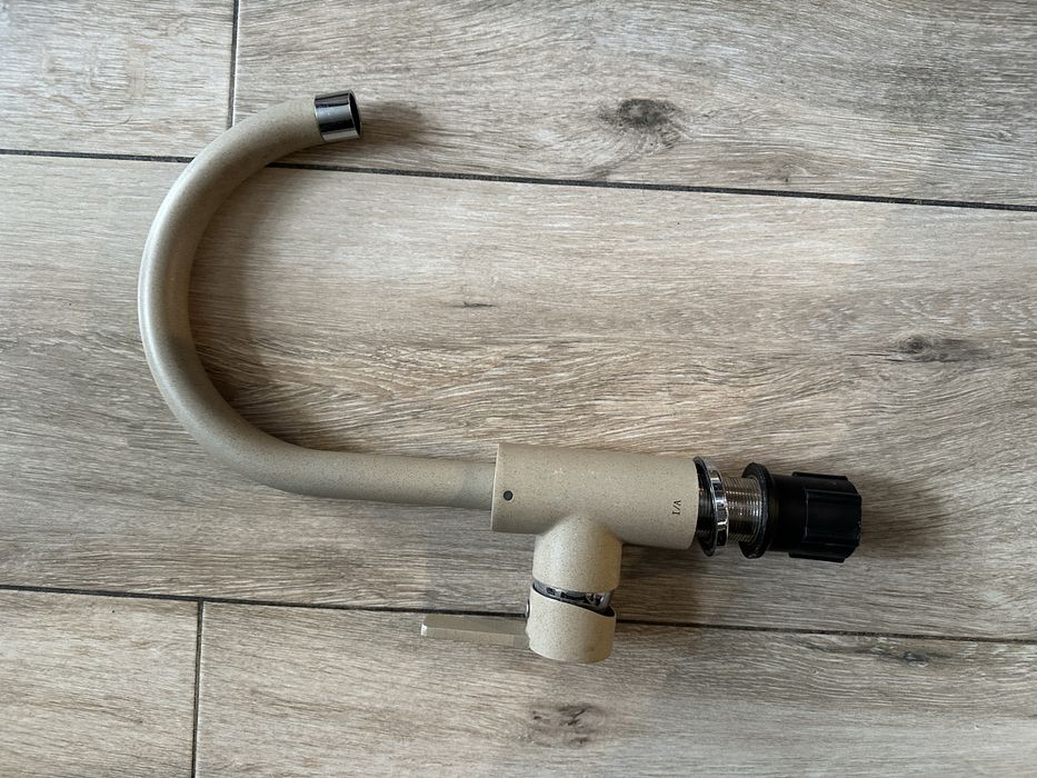 Zlewozmywak granitowy  + barmteria / beżowy