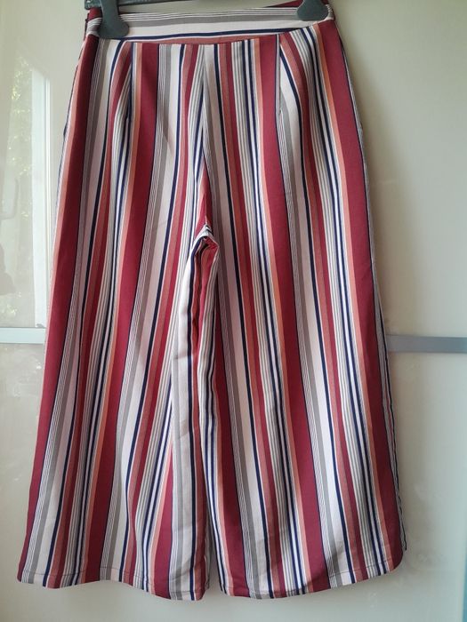 Брюки-кюлоти PRIMARK, капрі UK8 EUR 36. Кюлоты,капри.