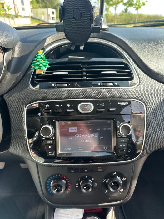 Fiat Punto Lounge diesel 5P