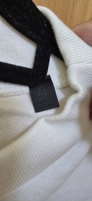 Fear of god essentials t shirt