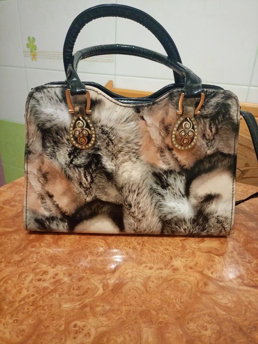 Жіноча сумка з принтом