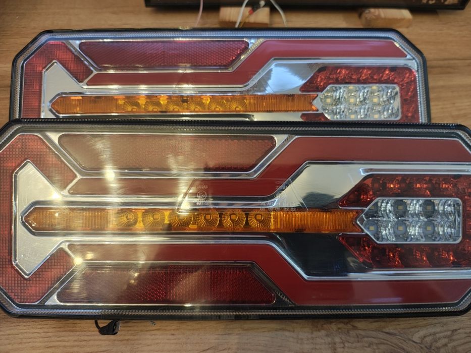 Lampa Tylna Zespolona LED Dynamiczny Kierunek