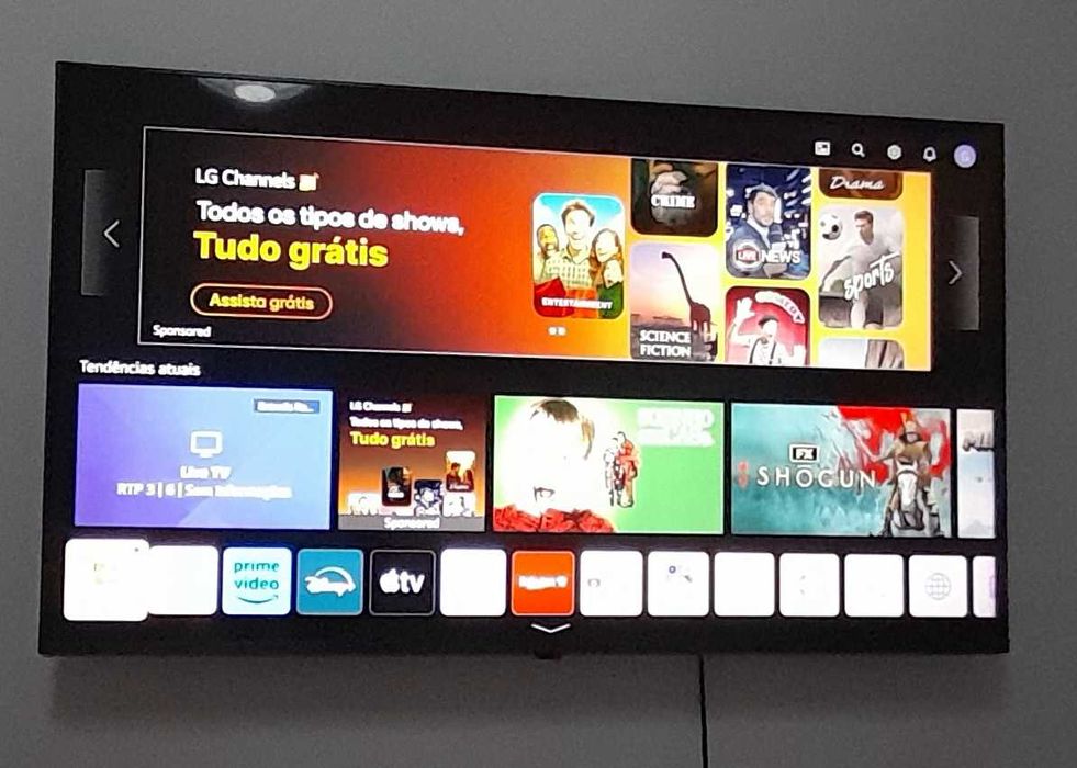 LG UHD TV 4K,série  UQ81 43' semi nova