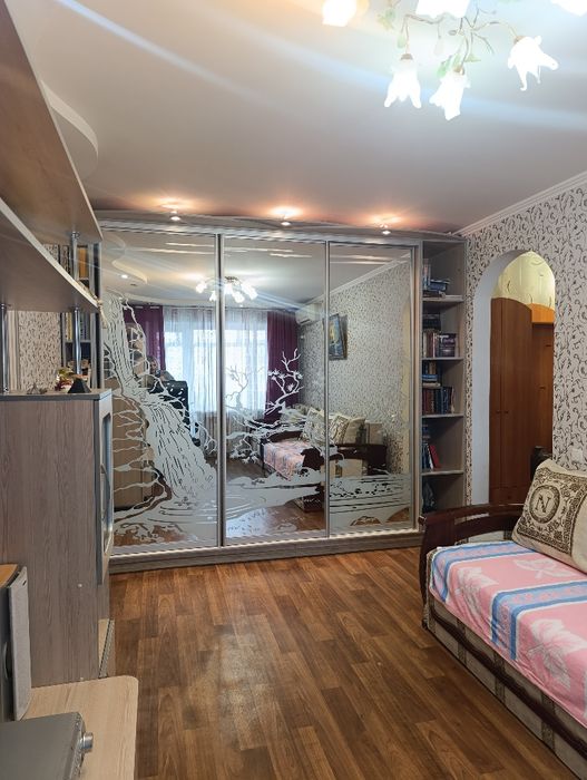 Продам 1 кімнатну квартиру р-н Соц.міста, 25 школи