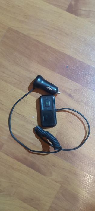 FM модулятор підтримує Ipod ,Iphone