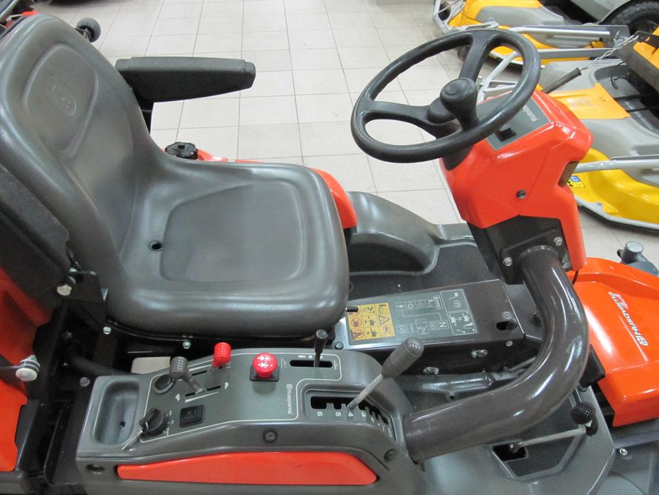 Traktorek Kosiarka Rider Husqvarna P 524 AWD 4X4 KAWASAKI