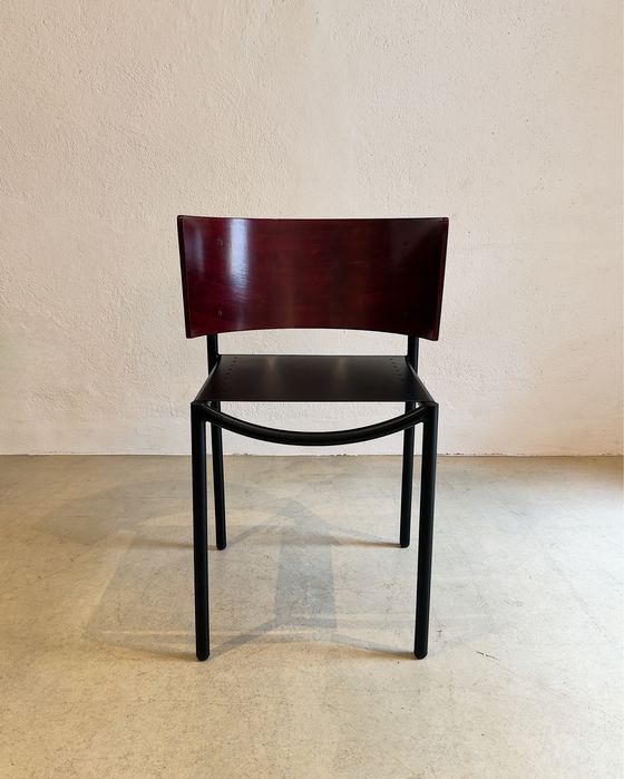 Versão RARA cadeira “Lila Hunter” de Philippe Starck