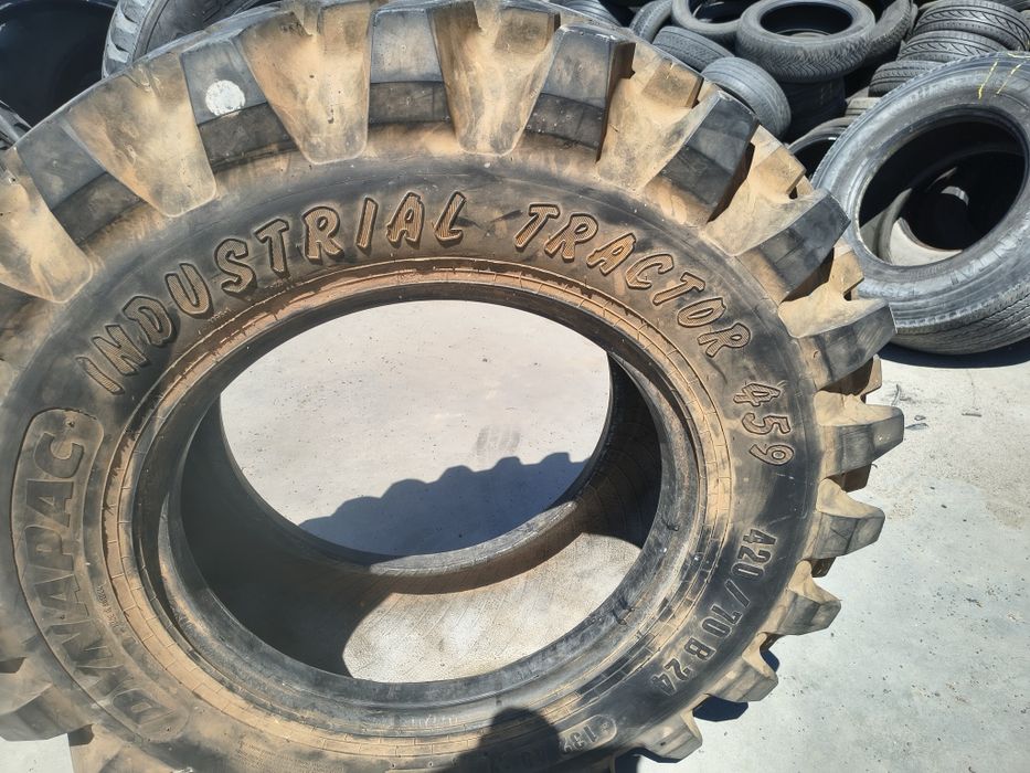 420/70R24  dynapac
