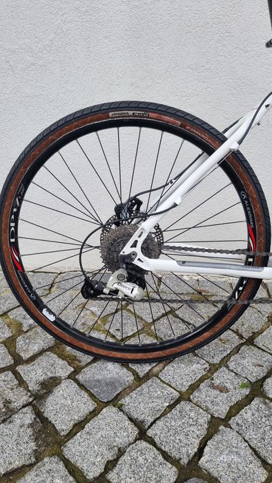 Bicicleta Ridgeback Storm