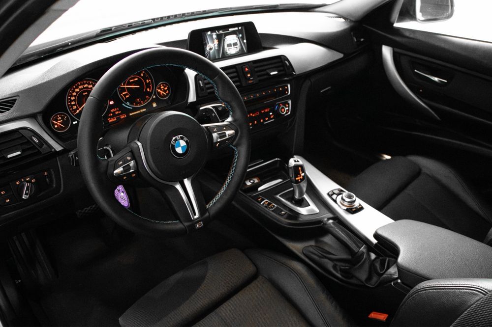 BMW 320 — fotografia 7